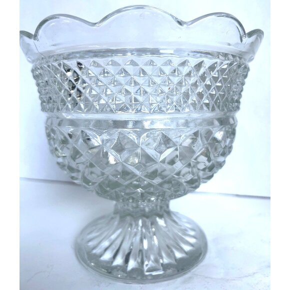 Vtg Anchor Hocking Wexford Clear Glass Diamond Pattern Pedestal Bowl Scalloped - Picture 2 of 7